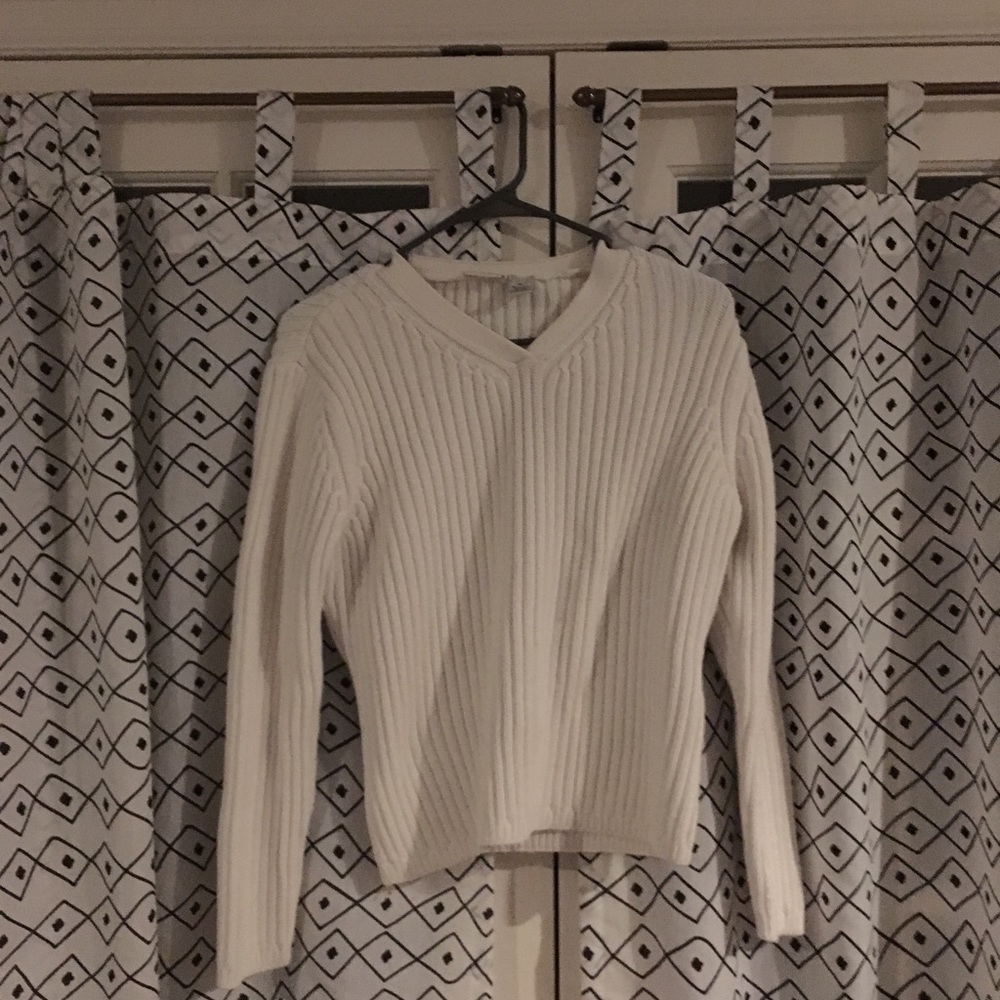 White knit sweater